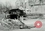 Immagine di Distruzione in Coblenz nella seconda guerra mondiale Koblenz Germania, 1945, secondo 26 filmato di repertorio 65675021000