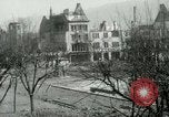 Immagine di Distruzione in Coblenz nella seconda guerra mondiale Koblenz Germania, 1945, secondo 31 filmato di repertorio 65675021000