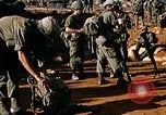 Standbild Nui Ba den Berg Assault Vietnam, 1970, aus Sekunde 34 historischem Filmmaterial Videoclip 65675021006