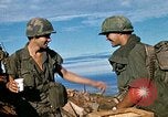 Standbild Nui Ba den Berg Assault Vietnam, 1970, aus Sekunde 43 historischem Filmmaterial Videoclip 65675021006