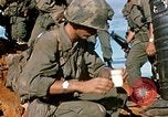 Standbild Nui Ba den Berg Assault Vietnam, 1970, aus Sekunde 55 historischem Filmmaterial Videoclip 65675021006