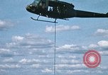 Standbild Nui Ba den Berg Assault Vietnam, 1970, aus Sekunde 39 historischem Filmmaterial Videoclip 65675021008