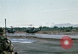 Standbild Nui Ba den Berg Assault Vietnam, 1970, aus Sekunde 28 historischem Filmmaterial Videoclip 65675021010