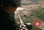 Standbild Nui Ba den Berg Assault Vietnam, 1970, aus Sekunde 60 historischem Filmmaterial Videoclip 65675021010