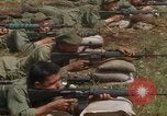 Immagine di La quarta divisione di fanteria indottrinamento Il Vietnam, 1967, secondo 60 filmato di repertorio 65675021016
