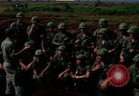 Standbild 4 Infanterie Division Indoktrination Camp Enari Vietnam, 1967, aus Sekunde 5 historischem Filmmaterial Videoclip 65675021018