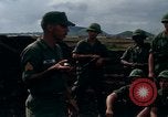 Standbild 4 Infanterie Division Indoktrination Camp Enari Vietnam, 1967, aus Sekunde 7 historischem Filmmaterial Videoclip 65675021018
