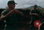 Standbild 4 Infanterie Division Indoktrination Camp Enari Vietnam, 1967, aus Sekunde 23 historischem Filmmaterial Videoclip 65675021018