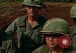 Standbild 4 Infanterie Division Indoktrination Camp Enari Vietnam, 1967, aus Sekunde 56 historischem Filmmaterial Videoclip 65675021018