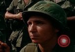 Standbild 4 Infanterie Division Indoktrination Camp Enari Vietnam, 1967, aus Sekunde 61 historischem Filmmaterial Videoclip 65675021018