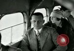 Image Passagers dans un avion trimotorisé Ford Cleveland Ohio USA, 1927, de la seconde 16 séquences d'archives historiques vidéo 65675021022