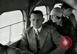 Image Passagers dans un avion trimotorisé Ford Cleveland Ohio USA, 1927, de la seconde 19 séquences d'archives historiques vidéo 65675021022