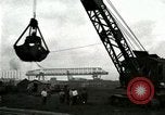 Standbild Wasser Tunnelbau United States USA, 1929, aus Sekunde 15 historischem Filmmaterial Videoclip 65675021028