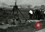 Standbild Wasser Tunnelbau United States USA, 1929, aus Sekunde 26 historischem Filmmaterial Videoclip 65675021028