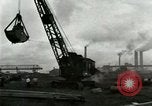 Standbild Wasser Tunnelbau United States USA, 1929, aus Sekunde 62 historischem Filmmaterial Videoclip 65675021028