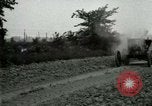 Standbild frühen Modell des Traktors United States USA, 1917, aus Sekunde 9 historischem Filmmaterial Videoclip 65675021032