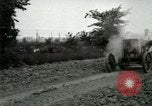 Standbild frühen Modell des Traktors United States USA, 1917, aus Sekunde 11 historischem Filmmaterial Videoclip 65675021032
