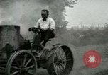 Standbild frühen Modell des Traktors United States USA, 1917, aus Sekunde 19 historischem Filmmaterial Videoclip 65675021032