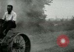 Standbild frühen Modell des Traktors United States USA, 1917, aus Sekunde 20 historischem Filmmaterial Videoclip 65675021032