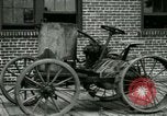 Standbild frühen Modell des Traktors United States USA, 1917, aus Sekunde 25 historischem Filmmaterial Videoclip 65675021032