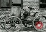 Standbild frühen Modell des Traktors United States USA, 1917, aus Sekunde 27 historischem Filmmaterial Videoclip 65675021032