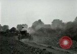 Standbild frühen Modell des Traktors United States USA, 1917, aus Sekunde 39 historischem Filmmaterial Videoclip 65675021032