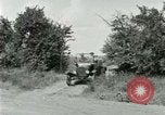 Standbild frühen Modell des Traktors United States USA, 1917, aus Sekunde 44 historischem Filmmaterial Videoclip 65675021032