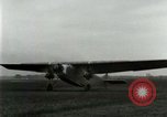 Standbild Ford Tri Motor und Balloon race Detroit Michigan USA, 1926, aus Sekunde 11 historischem Filmmaterial Videoclip 65675021036