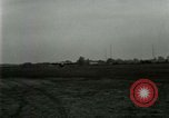Standbild Ford Tri Motor und Balloon race Detroit Michigan USA, 1926, aus Sekunde 26 historischem Filmmaterial Videoclip 65675021036