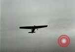 Standbild Ford Tri Motor und Balloon race Detroit Michigan USA, 1926, aus Sekunde 32 historischem Filmmaterial Videoclip 65675021036