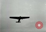Standbild Ford Tri Motor und Balloon race Detroit Michigan USA, 1926, aus Sekunde 33 historischem Filmmaterial Videoclip 65675021036