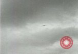 Standbild Ford Tri Motor und Balloon race Detroit Michigan USA, 1926, aus Sekunde 38 historischem Filmmaterial Videoclip 65675021036