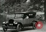 Immagine di Ford Modello T car United States USA, 1924, secondo 5 filmato di repertorio 65675021037