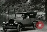 Immagine di Ford Modello T car United States USA, 1924, secondo 6 filmato di repertorio 65675021037