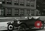 Immagine di Ford Modello T car United States USA, 1924, secondo 53 filmato di repertorio 65675021037