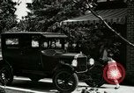 Immagine di Ford Touring Car United States USA, 1922, secondo 6 filmato di repertorio 65675021038