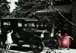 Immagine di Ford Touring Car United States USA, 1922, secondo 10 filmato di repertorio 65675021038