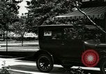 Immagine di Ford Touring Car United States USA, 1922, secondo 36 filmato di repertorio 65675021038