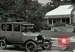 Immagine di Ford Touring Car United States USA, 1922, secondo 40 filmato di repertorio 65675021038
