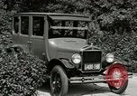 Immagine di Ford Touring Car United States USA, 1922, secondo 48 filmato di repertorio 65675021038
