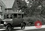 Immagine di Ford Touring Car United States USA, 1922, secondo 57 filmato di repertorio 65675021038