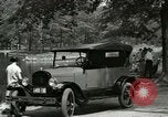 Immagine di La Ford Modello T automobili United States USA, 1926, secondo 8 filmato di repertorio 65675021040