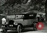 Immagine di La Ford Modello T automobili United States USA, 1926, secondo 11 filmato di repertorio 65675021040