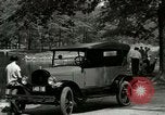 Immagine di La Ford Modello T automobili United States USA, 1926, secondo 12 filmato di repertorio 65675021040