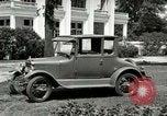Immagine di La Ford Modello T automobili United States USA, 1926, secondo 24 filmato di repertorio 65675021040