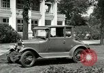 Immagine di La Ford Modello T automobili United States USA, 1926, secondo 40 filmato di repertorio 65675021040
