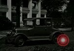 Immagine di La Ford Modello T automobili United States USA, 1926, secondo 43 filmato di repertorio 65675021040