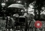 Standbild Fordson Traktor United States USA, 1920, aus Sekunde 30 historischem Filmmaterial Videoclip 65675021045