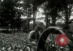 Standbild Fordson Traktor United States USA, 1920, aus Sekunde 36 historischem Filmmaterial Videoclip 65675021045