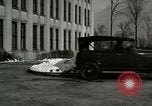 Immagine di Automobili Ford di 1920s United States USA, 1927, secondo 21 filmato di repertorio 65675021053